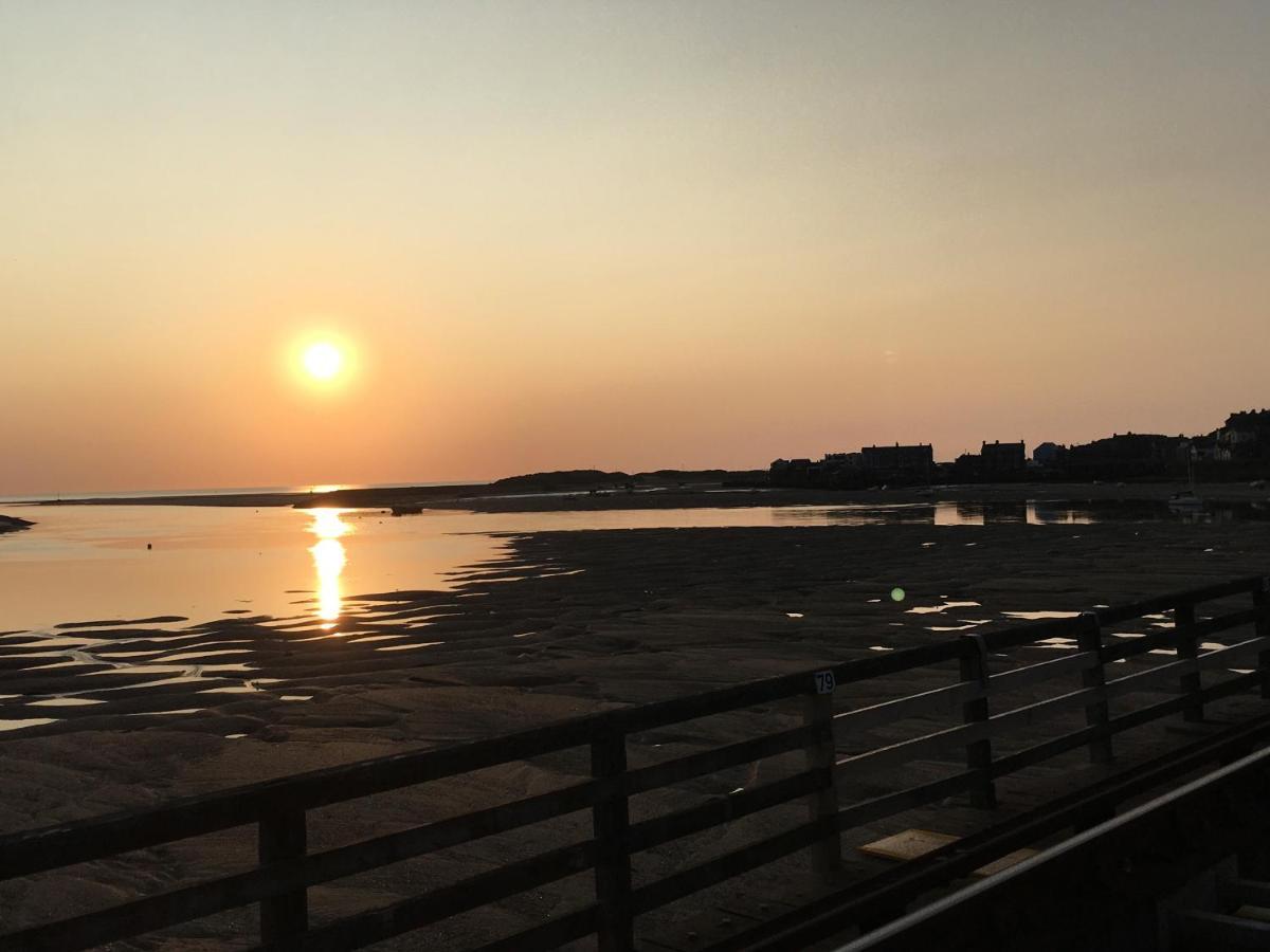 Deu-Ddrws Villa Barmouth Luaran gambar